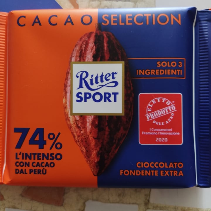 photo of Ritter Sport Intense 74% Cocoa Dark Chocolate shared by @mariaelena on  11 Nov 2020 - review