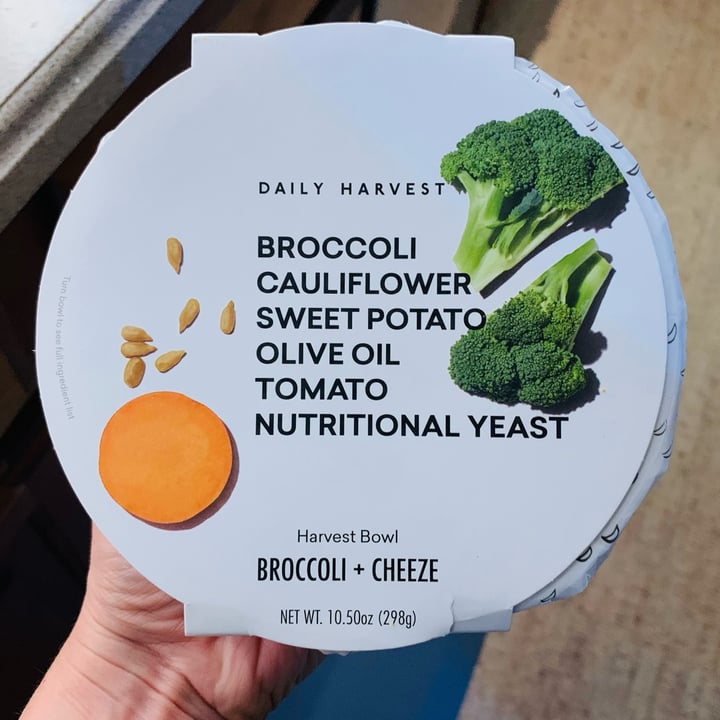 photo of Daily Harvest Broccoli + Cheeze Harvest Bowl shared by @allhess on  02 Dec 2021 - review