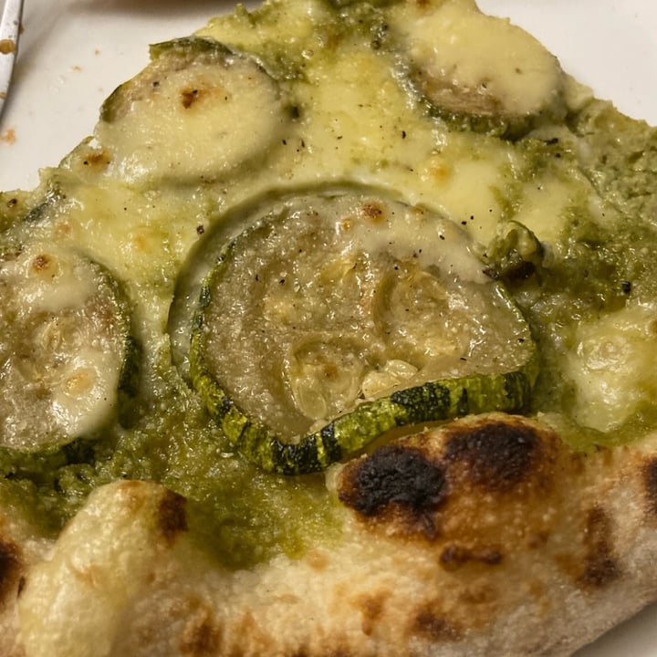photo of Pop Vegan Food Pizza de abobrinha shared by @deboranetto on  19 Jun 2022 - review
