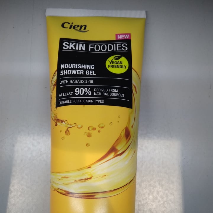 photo of Cien Nourishing Shower Gel with Babassu Oil shared by @cristinacris on  23 Nov 2021 - review