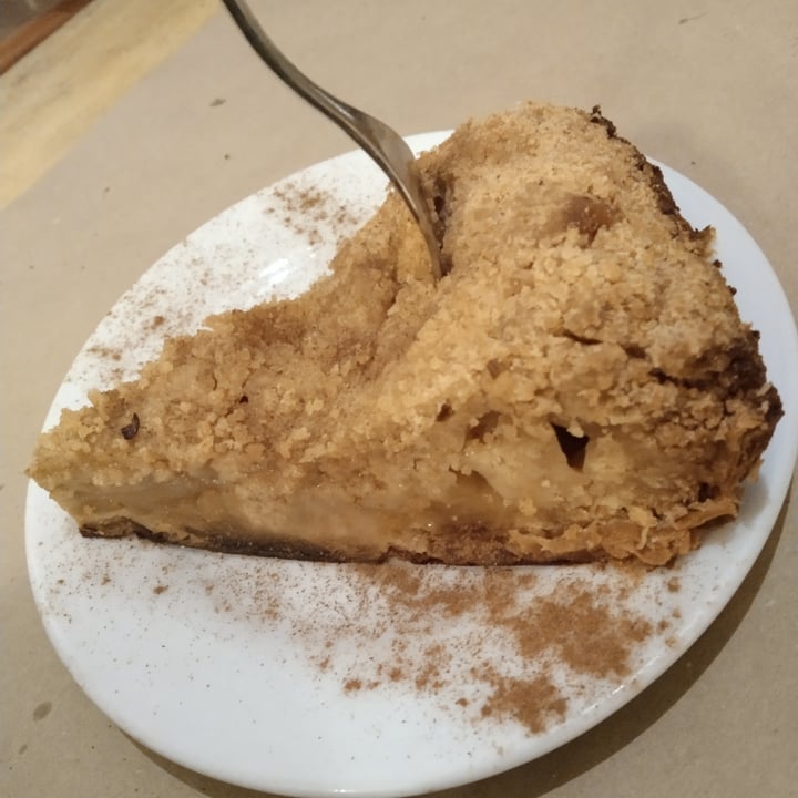 photo of Biocenter Apple crumble shared by @marcbanzai on  14 Nov 2021 - review