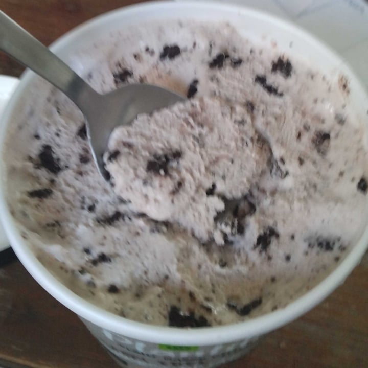photo of Plantitude Cookies & Creme shared by @jaywhite on  30 Jan 2022 - review