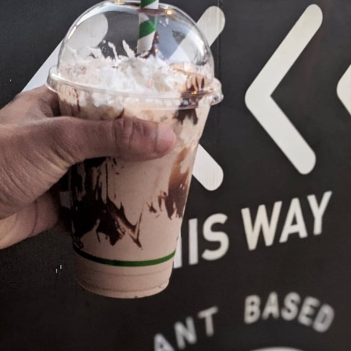 review photo of Grassfed Vego shake shared by @jana0510 on 19 May 2020 - review