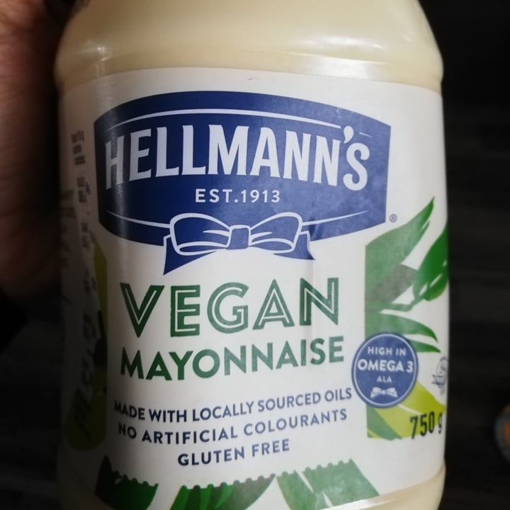 photo of Hellmann’s Hellman’s Vegan Mayonnaise shared by @stcmtb9 on  13 Jul 2021 - review