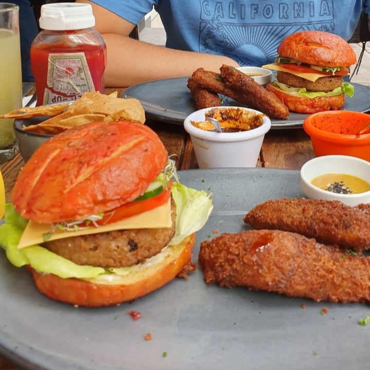 review photo of Veguísima Hamburguesa shared by @aranzact on 10 Dec 2019 - review