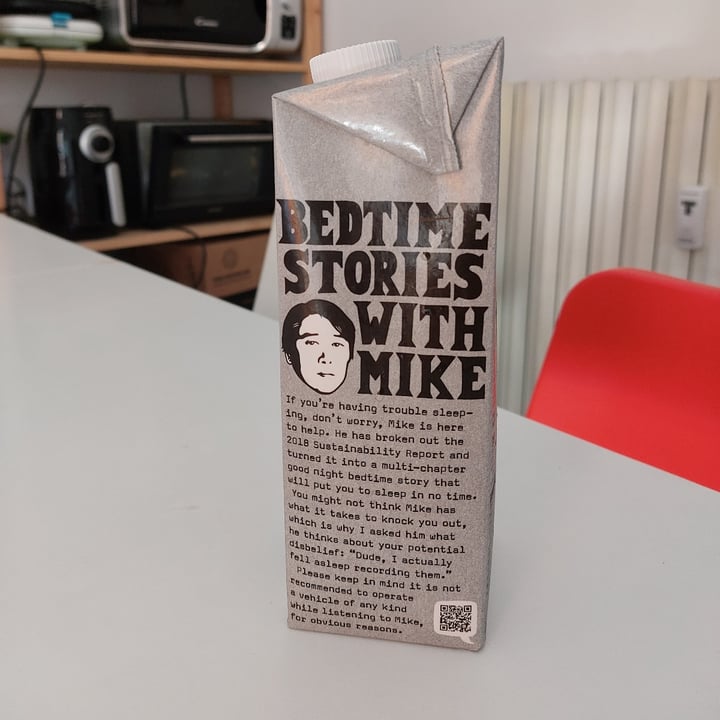review photo of Oatly Avena Avoine Barista Edition shared by @federicor on 29 Aug 2022 - review