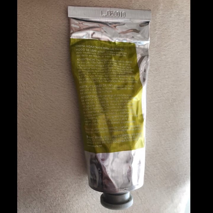 review photo of Natura Crema de manos maracuyá shared by @crostina on 21 Jul 2021 - review
