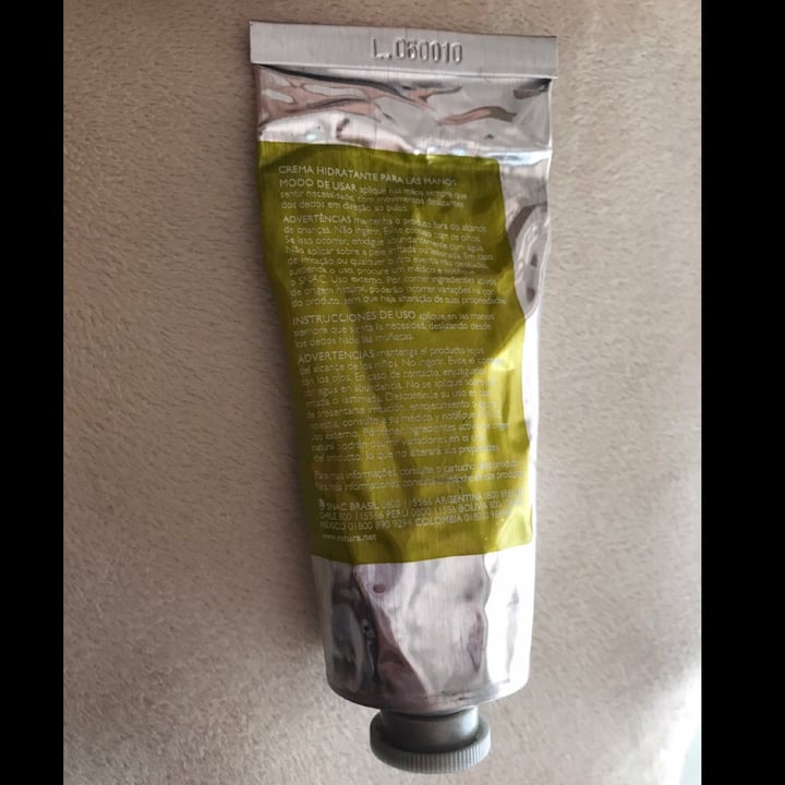 photo of Natura Crema de manos maracuyá shared by @crostina on  21 Jul 2021 - review