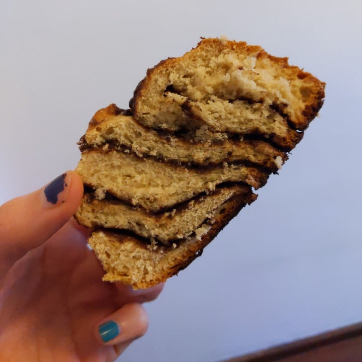 photo of Oh My Veggie Vegan Bakery Roll De Chocolate shared by @cardolina on  05 Nov 2021 - review