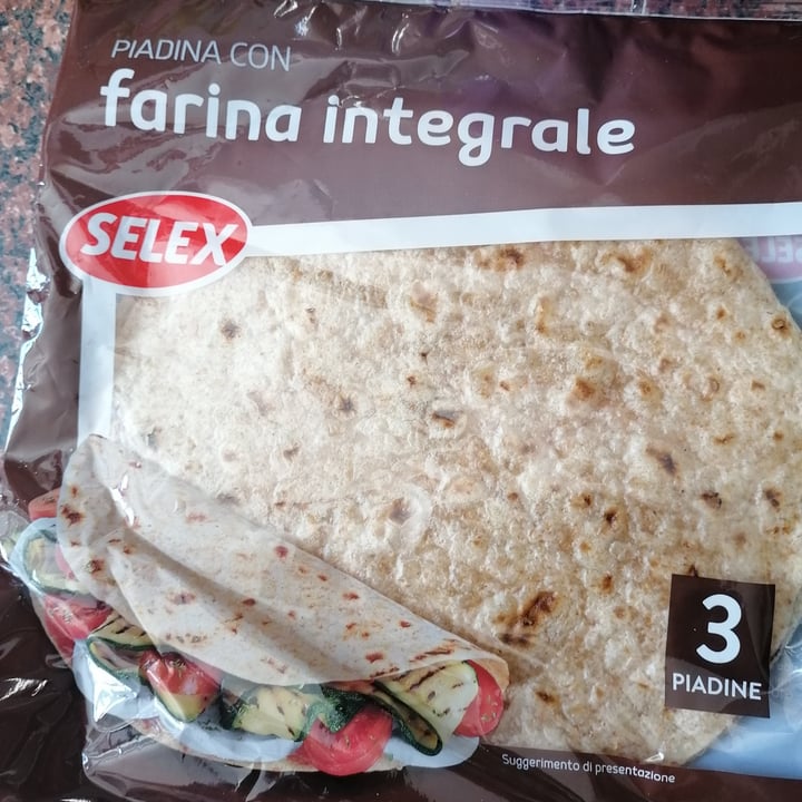 Piadina con farina integrale - Selex