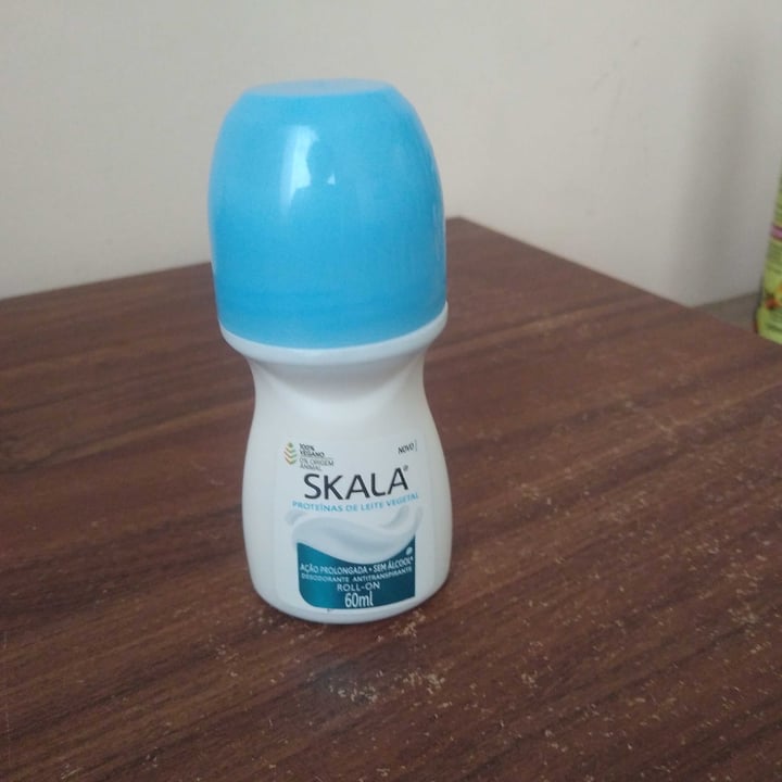photo of Skala Desodorante Antitranspirante Proteínas de Leite Vegetal shared by @fabriciocarneiro on  21 Jan 2022 - review