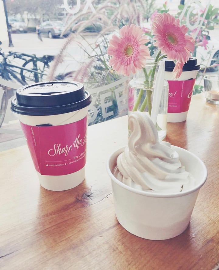 review photo of Kelly's Bake Shoppe Soft Serve shared by @peytonalix on 02 Aug 2019 - review