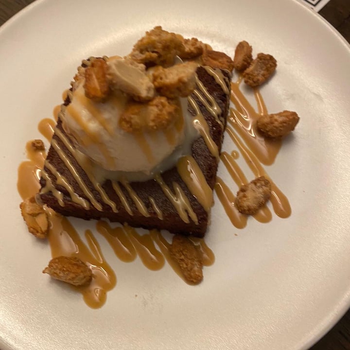 review photo of Interno TRE Brownie+gelato shared by @erikazannoni on 06 Aug 2021 - review