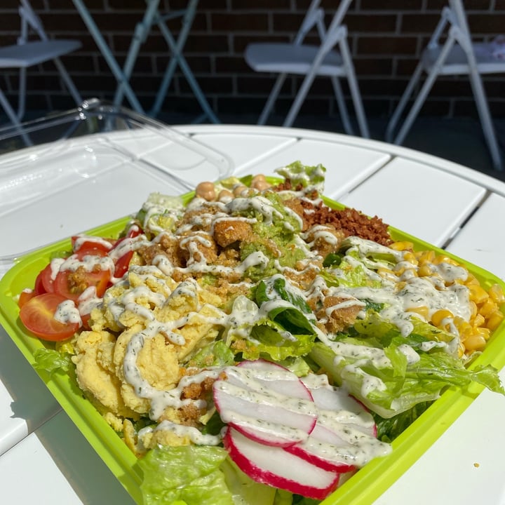 review photo of Zammy's Vegan Kitchen Cobb Salad shared by @zammysvegan on 01 May 2022 - review