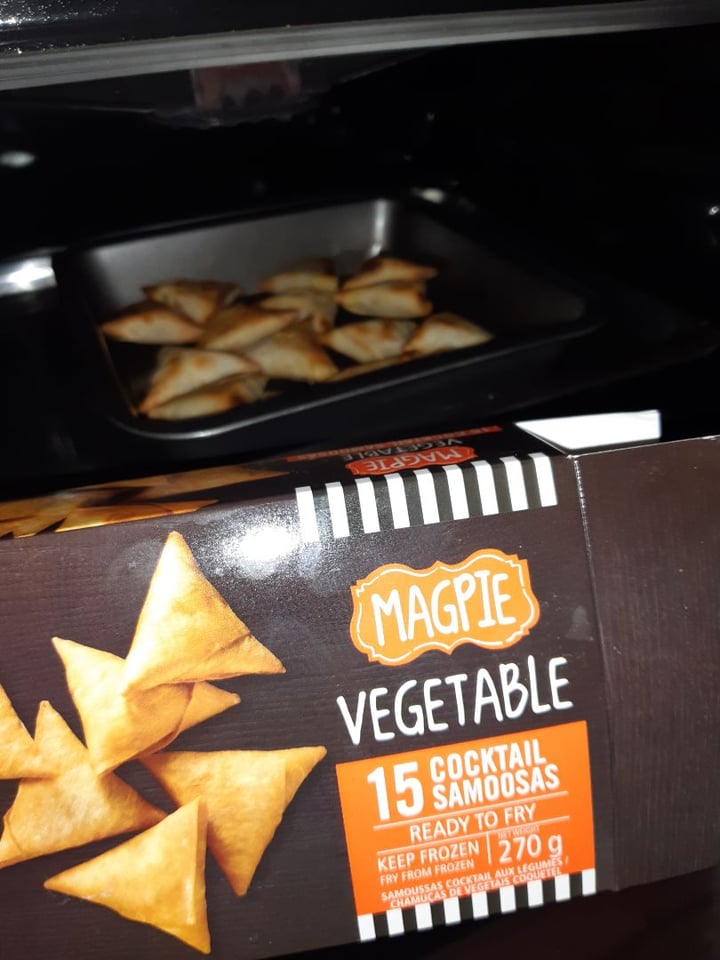 photo of Magpie Vegetable Cocktail Samoosas shared by @lgrobowski on  18 Dec 2019 - review