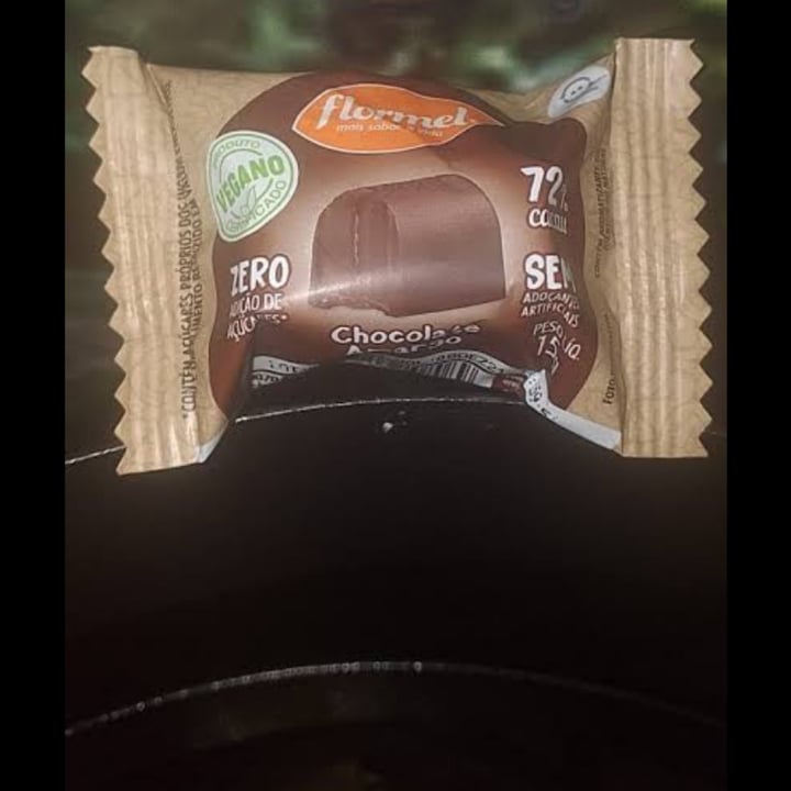 review photo of Flormel Bombom Amargo Vegano flormel shared by @renatadoria on 07 May 2022 - review