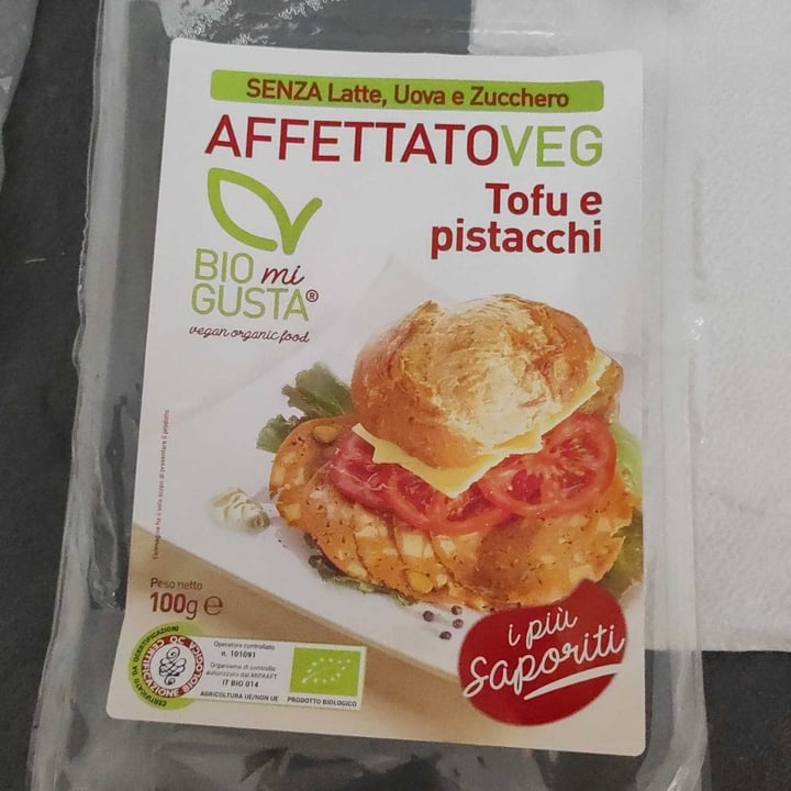 review photo of Biomigusta Affettato VEG Tofu E Pistacchi shared by @airaliarres on 12 Jun 2022 - review