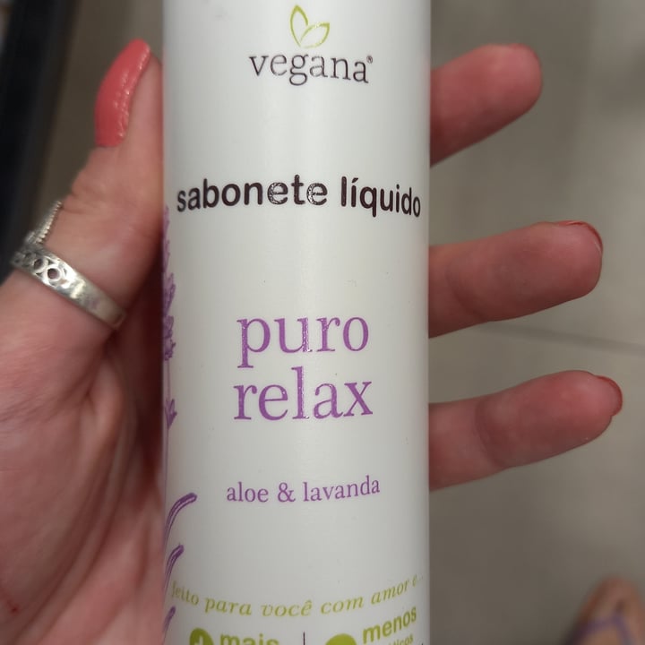 review photo of Vegana* sabonete líquido vegano shared by @jessivet on 11 May 2022 - review