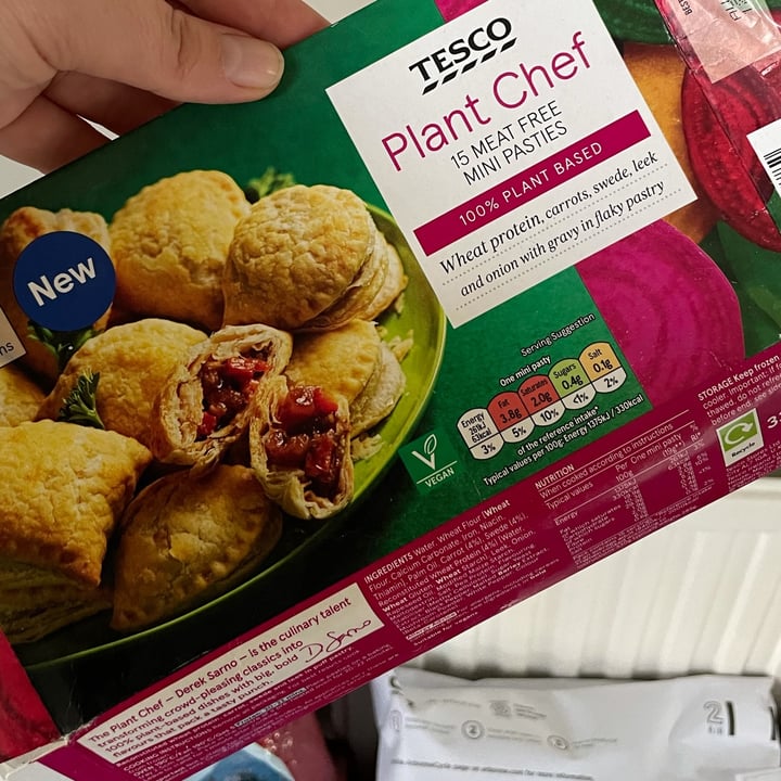photo of Tesco Plant Chef 15 Meat Free Mini Pasties shared by @kaythevegan on  17 Oct 2021 - review