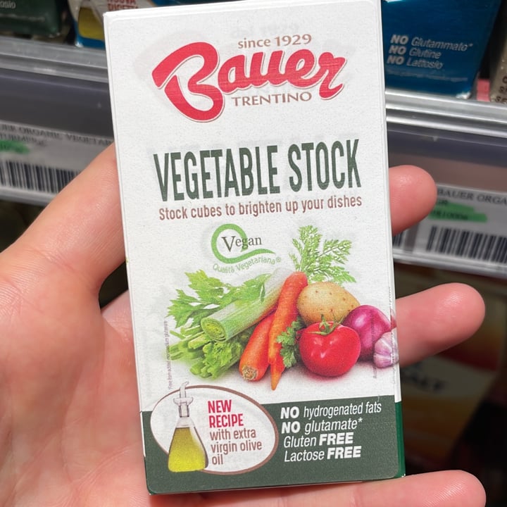 photo of Bauer Brodo vegetale - dadi shared by @mariannaniero on  16 Mar 2022 - review