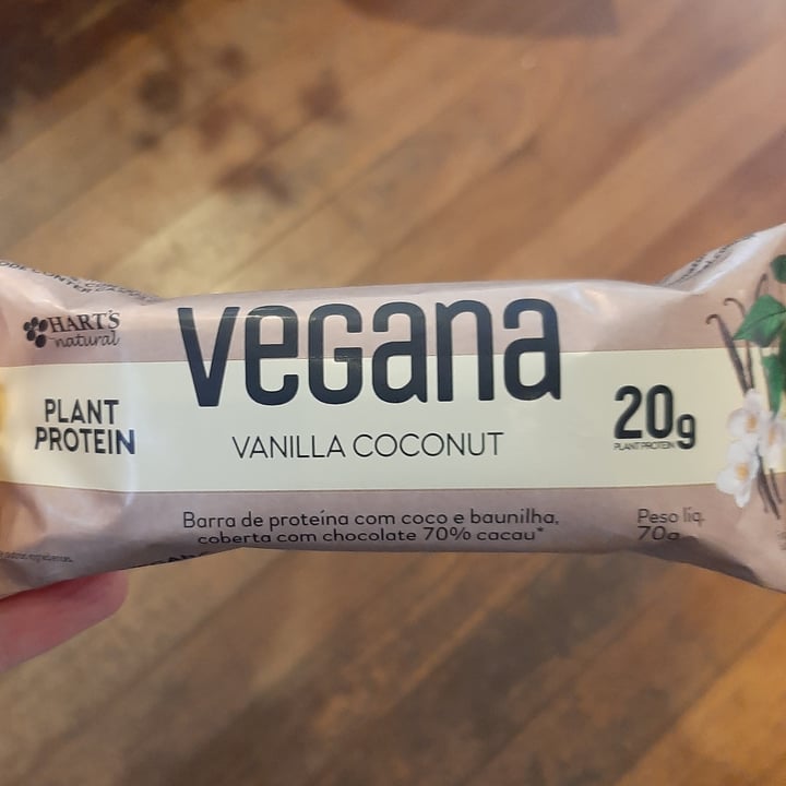 photo of Hart's Natural vegana vanilla coconut shared by @davialpendre on  08 May 2022 - review