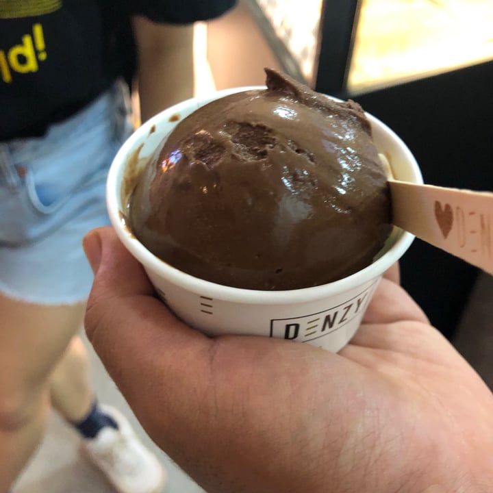 review photo of Denzy Gelato Skinny Chocolate Gelato shared by @arinakoul1 on 03 Feb 2021 - review