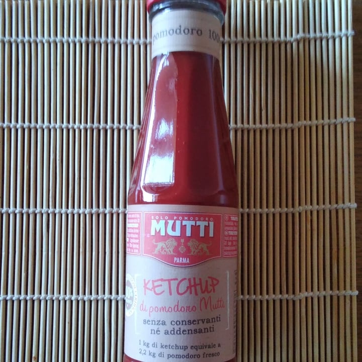 photo of Mutti Ketchup shared by @pamelissima on  14 May 2020 - review
