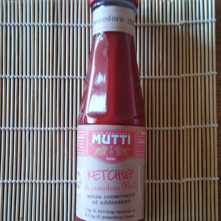 review photo of Mutti Ketchup shared by @pamelissima on 14 May 2020 - review