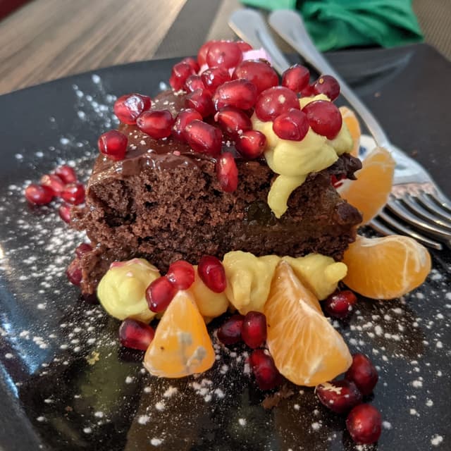 菜肴“Torta Sacher”的照片