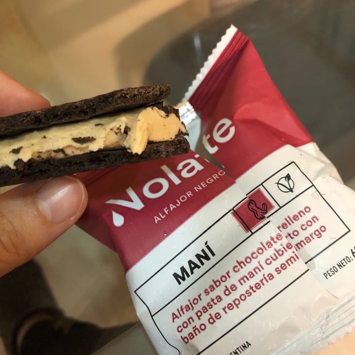 photo of Nolate Alfajor Negro De Mani shared by @rbtinez15 on  19 Jul 2021 - review