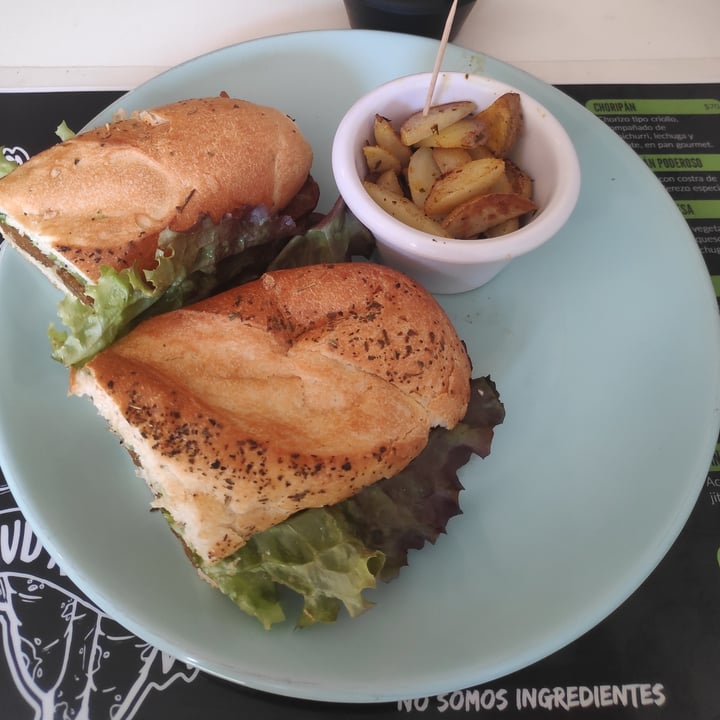photo of Poderosa Restaurante Vegano Choripan shared by @mikemtzh on  03 Jan 2022 - review