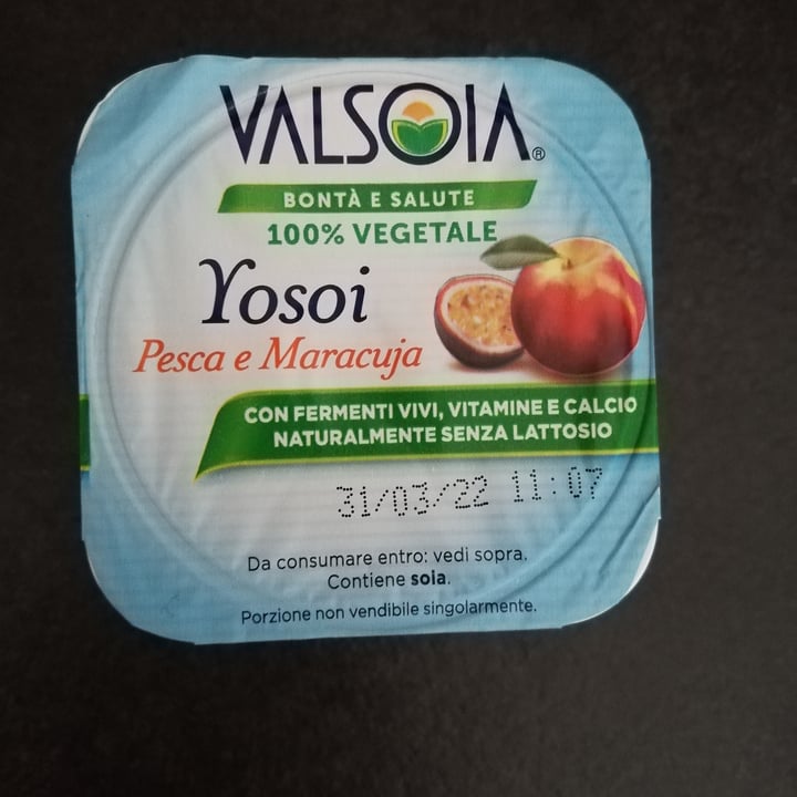 photo of Valsoia Yogurt alla pesca&maracuja shared by @lacecca on  13 Mar 2022 - review