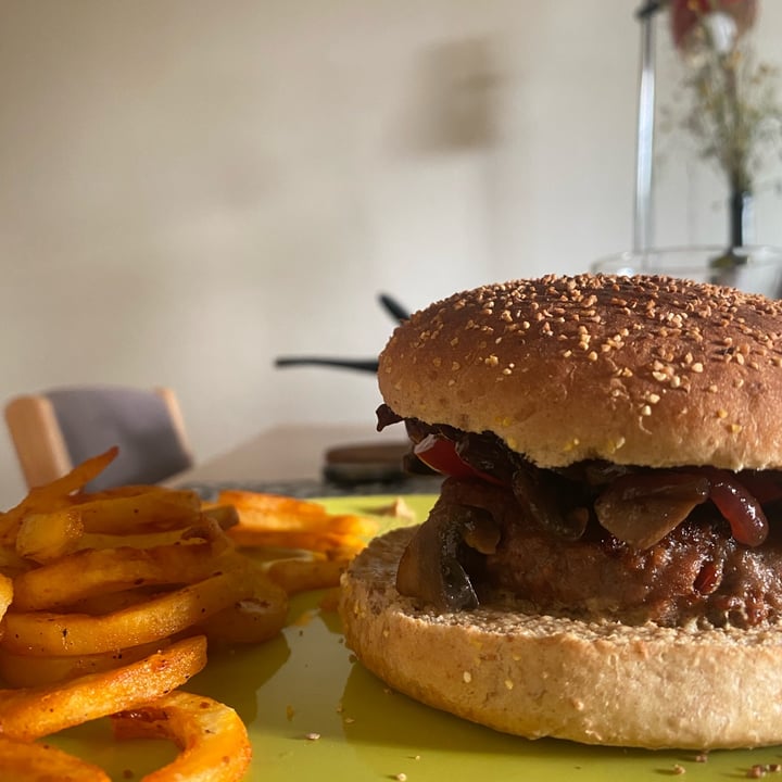 photo of Beyond Meat Beyond Burger Plant-Based Patties shared by @arasnavalp on  14 Jun 2022 - review