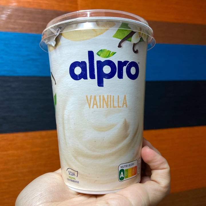 photo of Alpro Yogurt de soja sabor vainilla shared by @alabama on  21 Jan 2021 - review