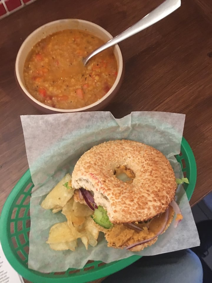 review photo of bönor & bagels ☕ Lentil Soup shared by @pippilangstrump on 02 Apr 2020 - review