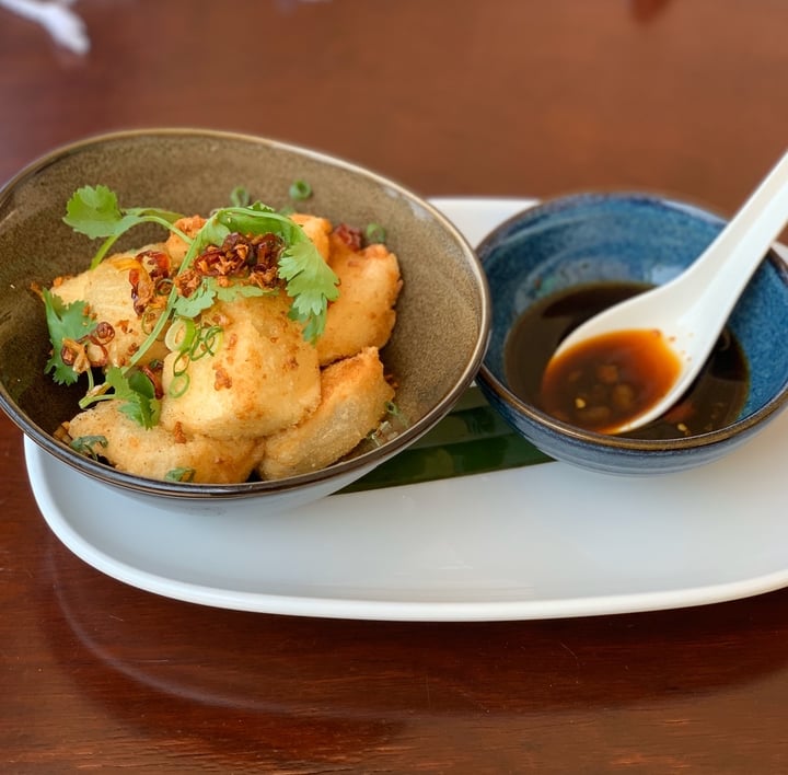 review photo of Sugarcane Restaurant Pad Thai And Salt And Pepper Tofu shared by @vegregg on 03 Jan 2020 - review