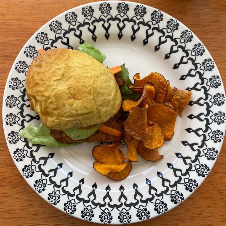 review photo of Serena Morena Sándwich de Chola shared by @limonce11o on 12 Nov 2022 - review