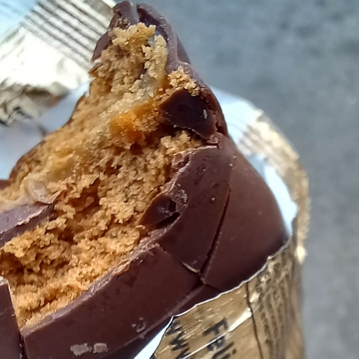 photo of Felices Las Vacas Alfajor Negro shared by @juano on  24 Aug 2021 - review