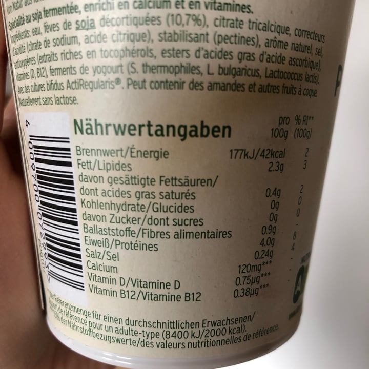 review photo of Activia 100% Pflanzlich Hafer shared by @fraanzi on 18 Aug 2021 - review