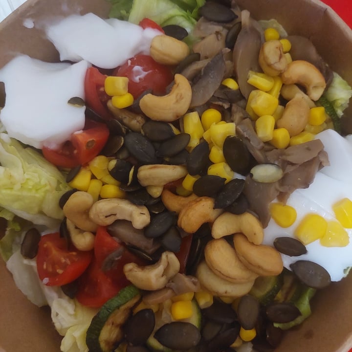 photo of Capatoast Veg Salad shared by @michelam on  24 Jul 2022 - review