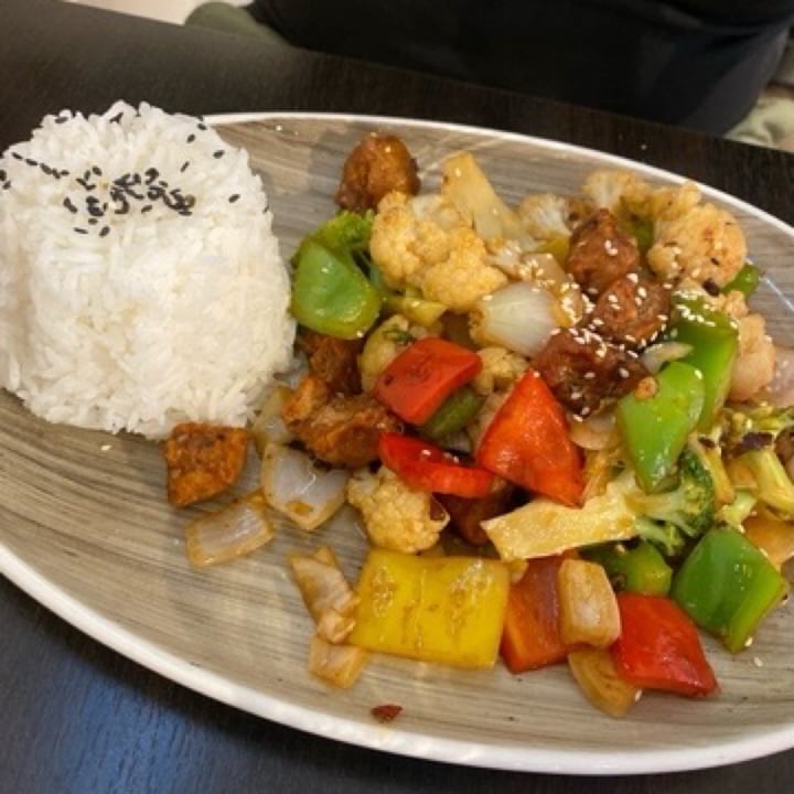 photo of Loving Hut Szechuan Stripes shared by @hindu on  12 Jul 2020 - review