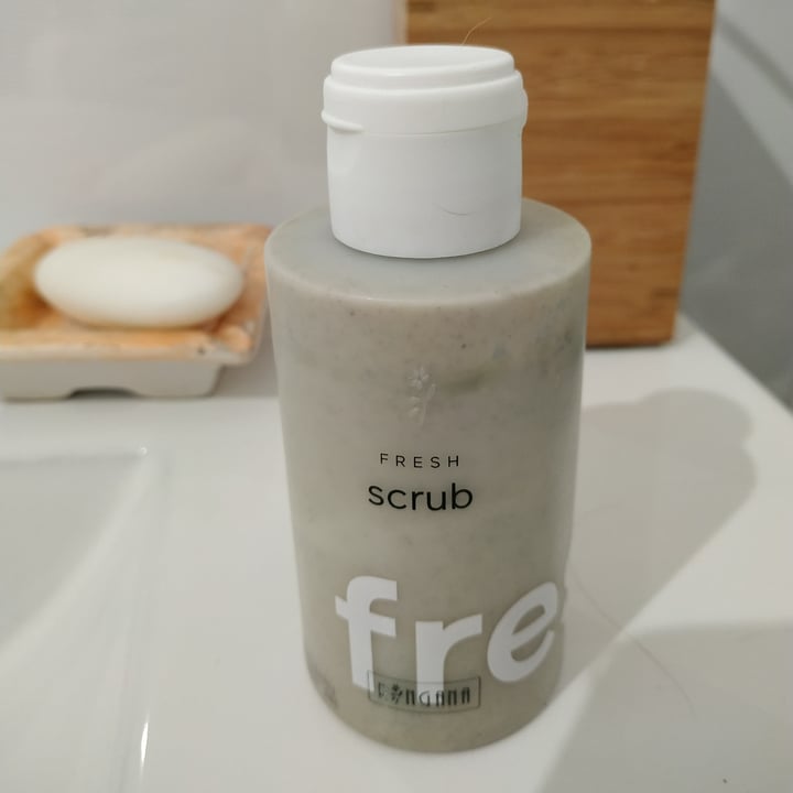 review photo of Ringana Exfoliante scrub shared by @anadelastejasverdes on 02 Jan 2021 - review