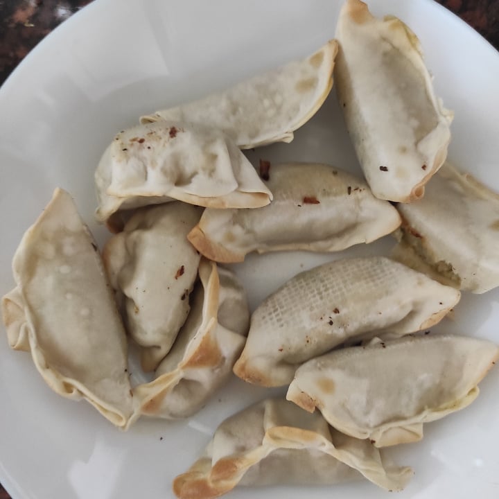 photo of Authentic Gyozas shared by @nnn98 on  31 Jan 2022 - review