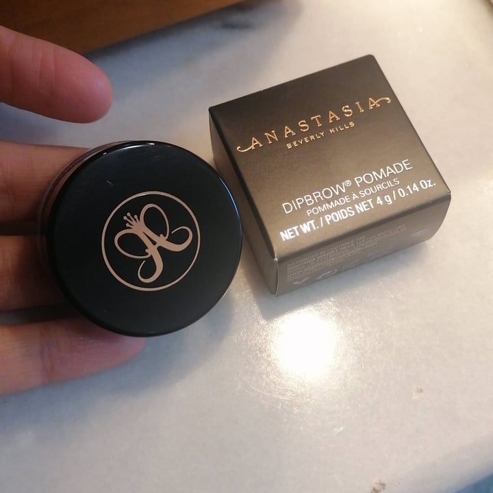 photo of Anastasia Beverly Hills Anastasia En Gel De Cejas shared by @ivien on  16 Oct 2021 - review