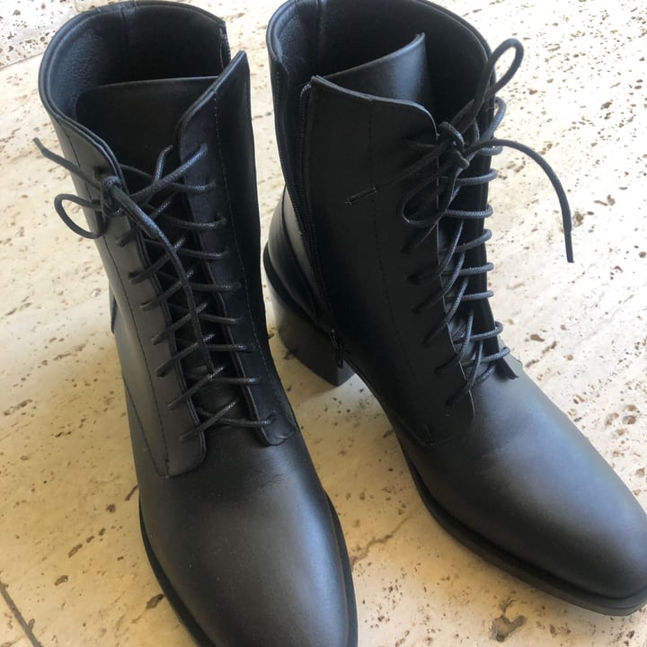 photo of ahimsa Black Boots shared by @adrianazichiaromano on  27 Jul 2021 - review