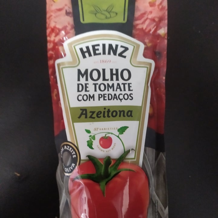 photo of Heinz Molho de tomate com azeitonas shared by @gabimgarcia on  12 Jun 2022 - review