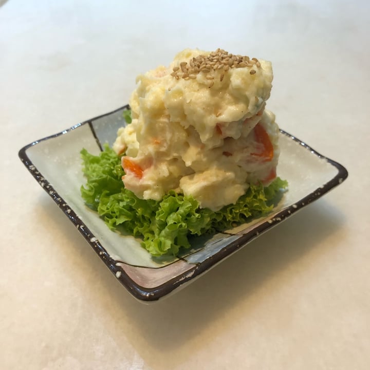 photo of Lucky Cat Vegan Potato Salad shared by @sutris on  12 Mar 2022 - review