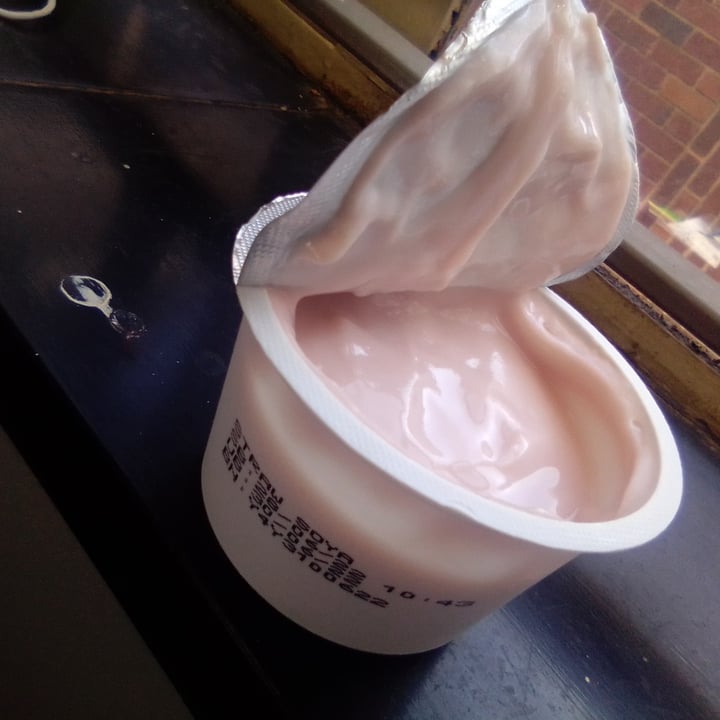 photo of Woolworths Food Strawberry soya yoghurt shared by @earthchild24 on  28 Jun 2022 - review