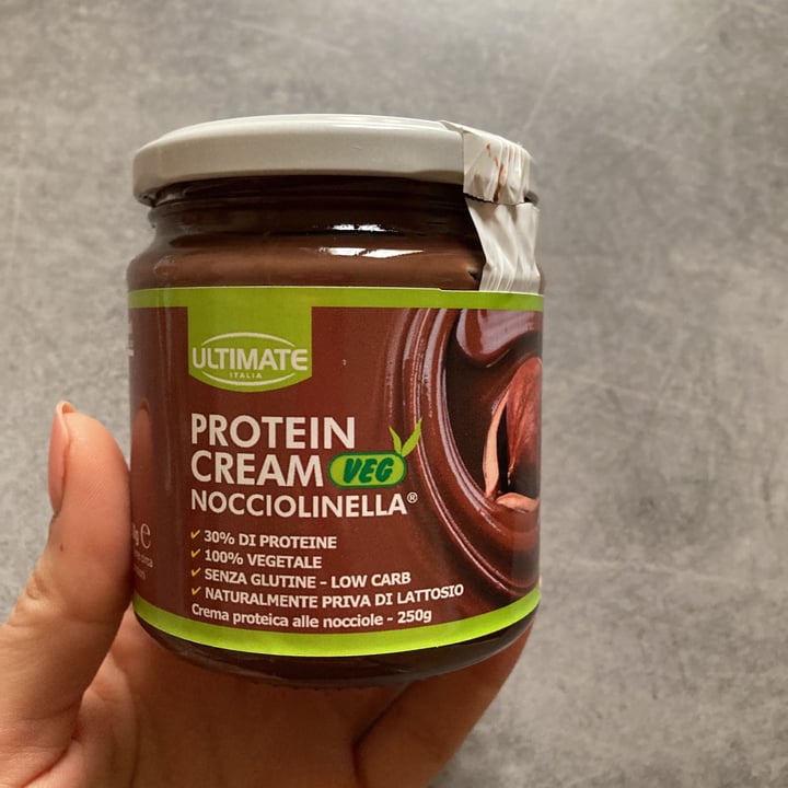 photo of Ultimate Italia Protein cream nocciolinella shared by @katerinadam on  12 Apr 2021 - review