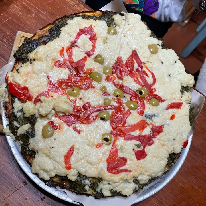 photo of Pizzería Bacci Pizza De Espinaca shared by @valenequiza on  19 Nov 2022 - review